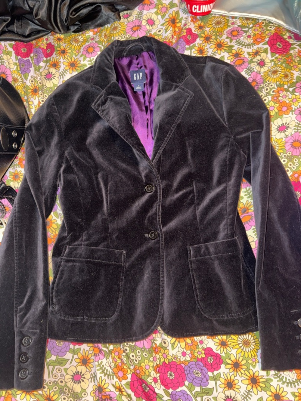 Vintage Gap Brand Black Velvet Blazer/Jacket!! - Picture 9 of 9
